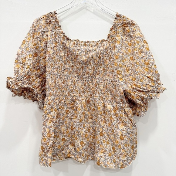 Old Navy Short Sleeve Balloon Sleeve Square Neck Floral Top Size XXL - Picture 2 of 6